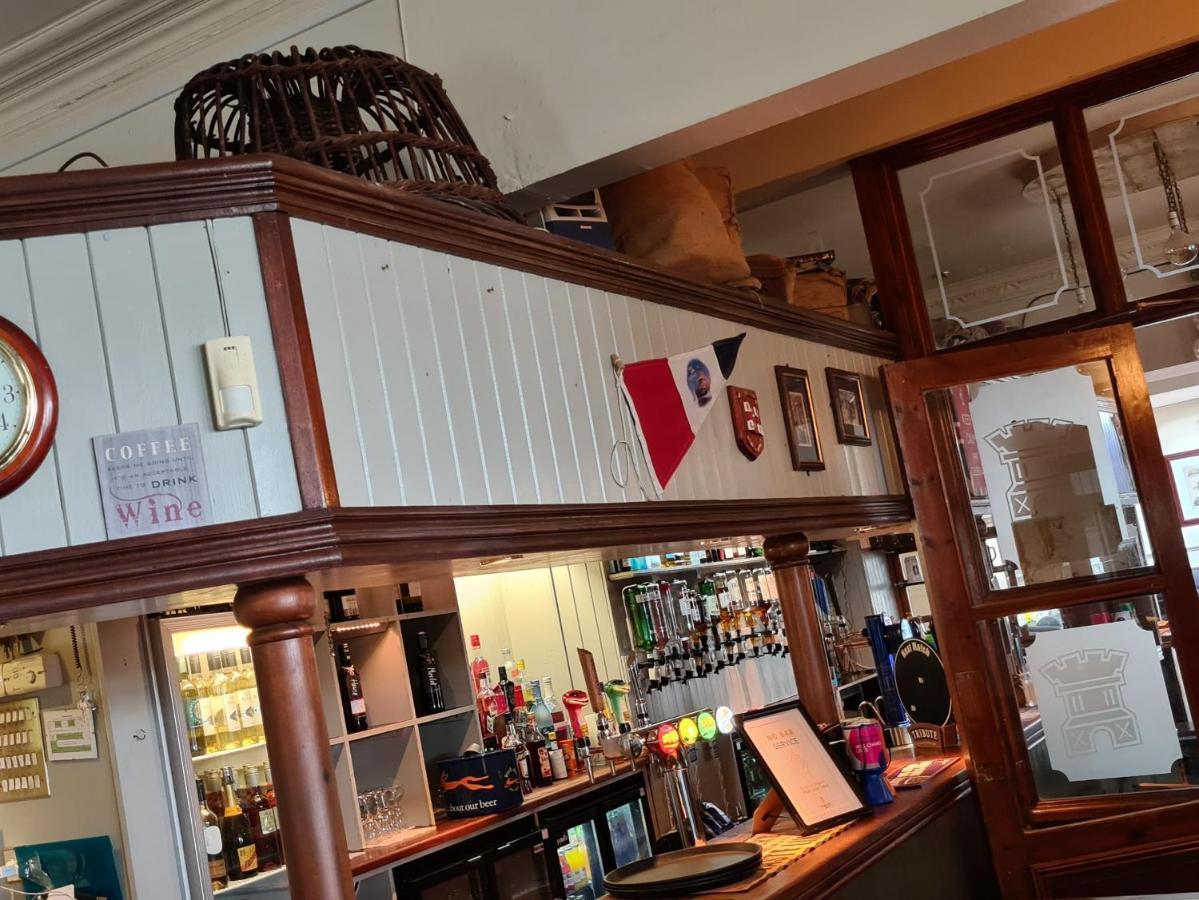 Carbeile Inn Torpoint Exterior photo